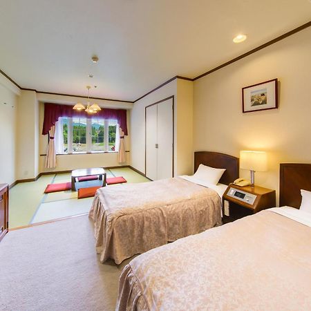 Hotel Green Plaza Hakuba Otari Exterior photo