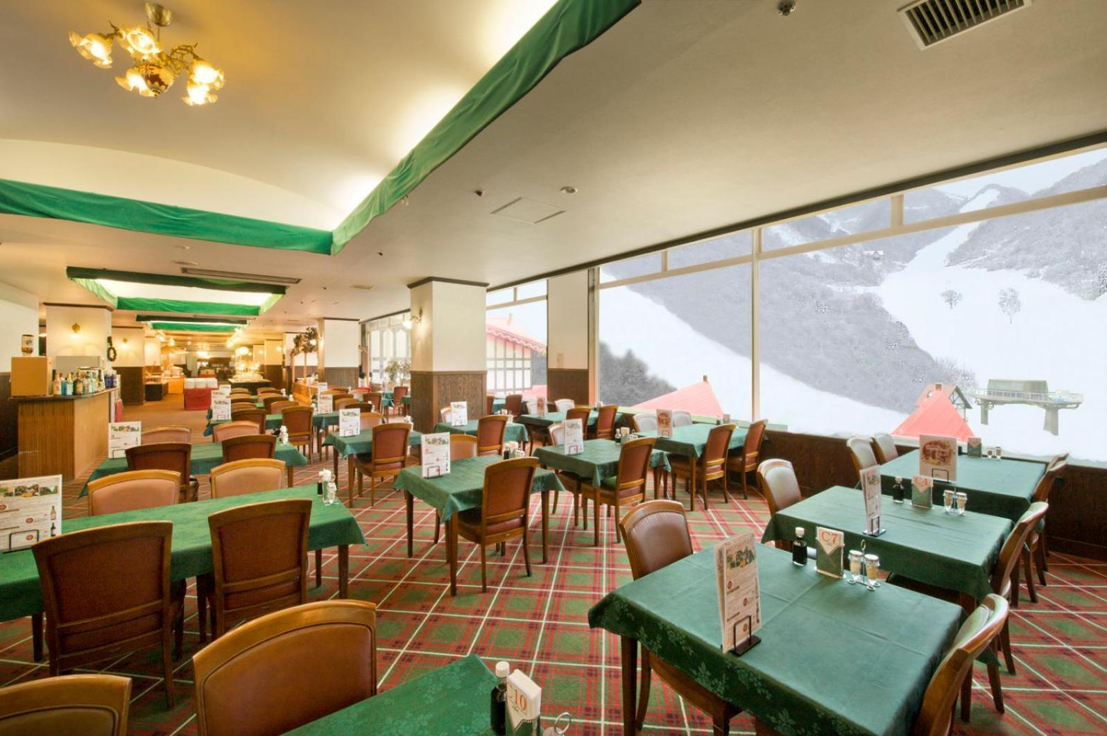 Hotel Green Plaza Hakuba Otari Exterior photo