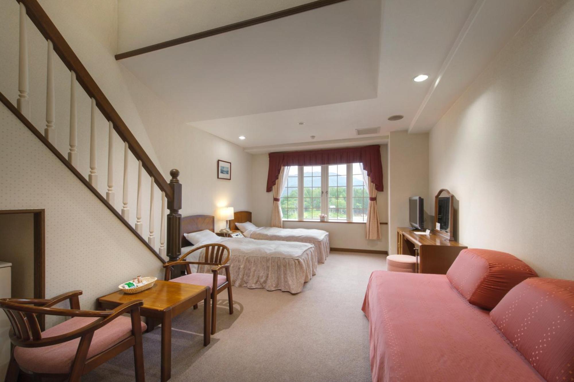 Hotel Green Plaza Hakuba Otari Exterior photo